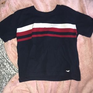 Hollister  kinda cropped t shirt